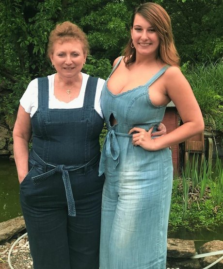 Emily Whittle OnlyFansリークヌード写真