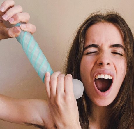 Naken lekkede OnlyFans-bilde av Fuensanta