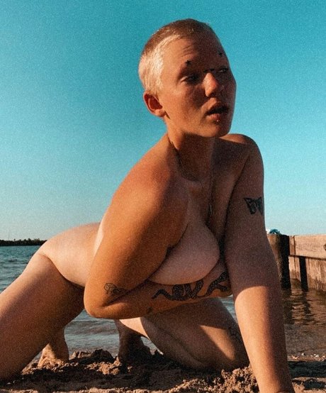 Woahphinn OnlyFans泄露裸照