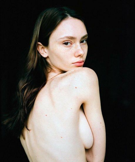 Daria Skrygina naked leaks OnlyFans pic