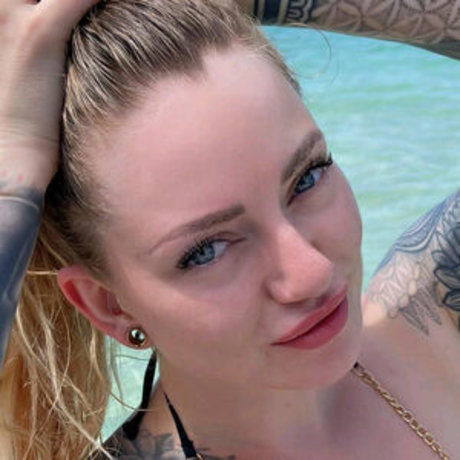 Foto desnuda filtrada de OnlyFans de Sinead Bales