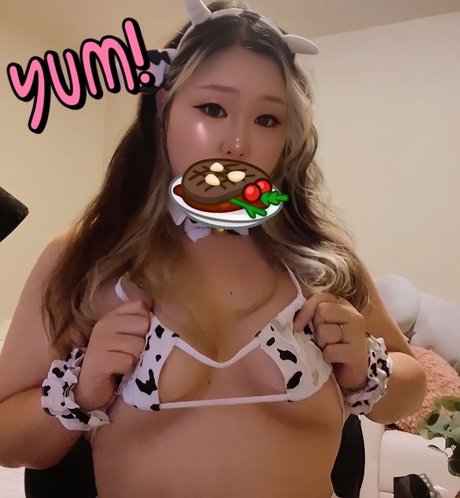 Nacktes geleaktes OnlyFans-Foto von Haewonthewitch