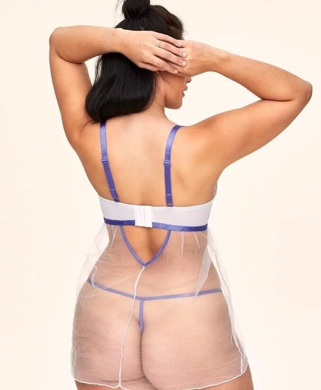 Naken lekkede OnlyFans-bilde av Destinyng