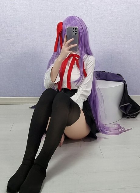 OnlyFans-model Biya1024