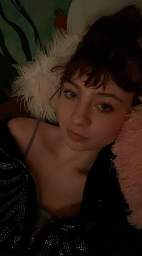 Naakte gelekte OnlyFans-foto van Gulliblecream288