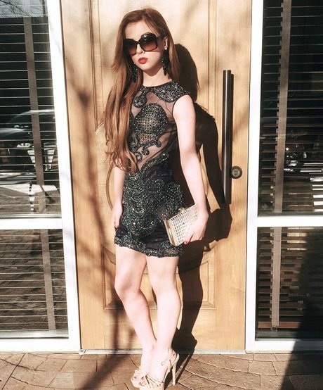 Обнаженная фотография утечки OnlyFans от Raven Walton