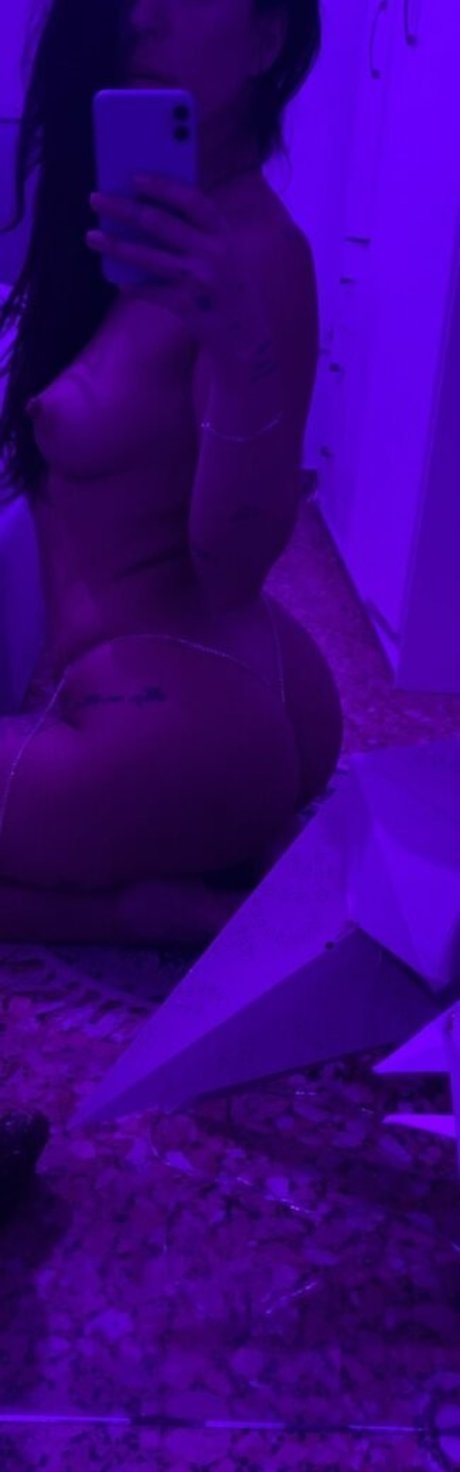 Tzouma Mym naked leaks OnlyFans pic