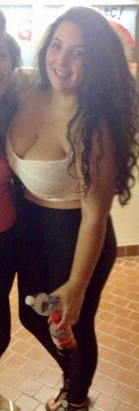 Naken läckt OnlyFans-bild av Masha Desales