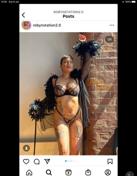 Nacktes geleaktes OnlyFans-Foto von Robyn Station 20