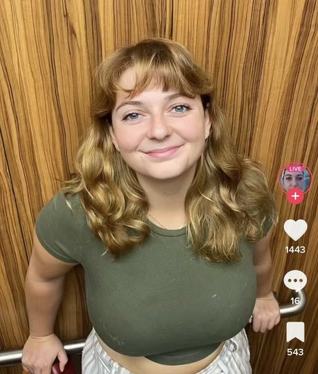 Naakte gelekte OnlyFans-foto van Shrekslave666