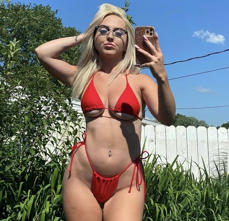 Naken lekkede OnlyFans-bilde av Yourfavtopic