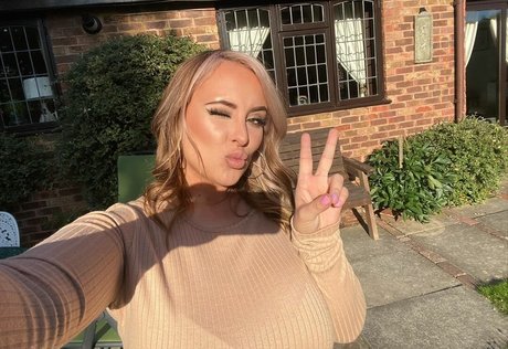 Naken läckt OnlyFans-bild av Smophs92