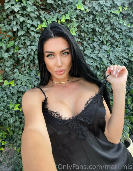 Nacktes geleaktes OnlyFans-Foto von Marinadima