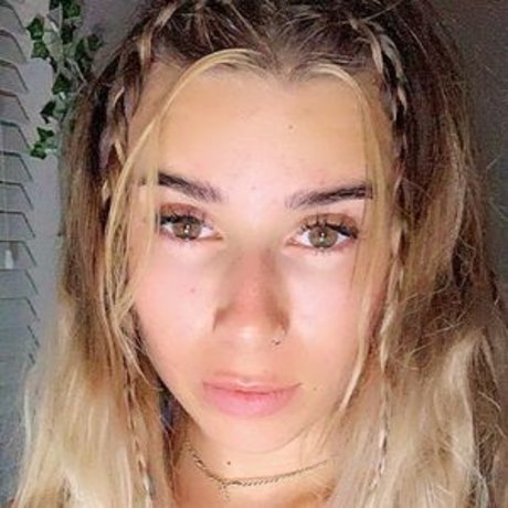 OnlyFans-model Butterflybbyyyy