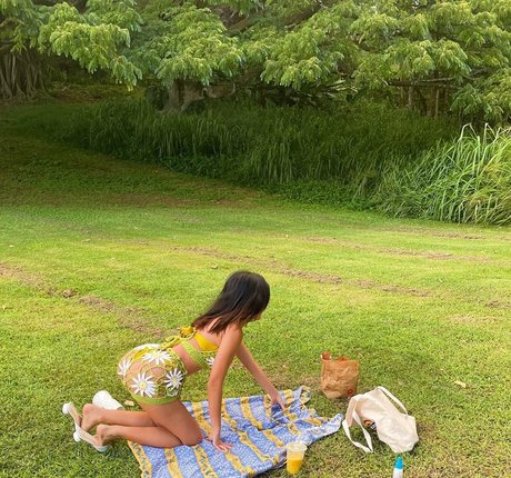 Naakte gelekte OnlyFans-foto van Melody Phan