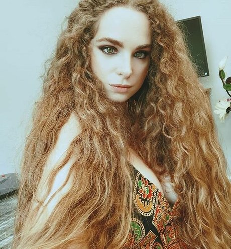 Foto di nudo di fuga di OnlyFans di Emily Jezebelle Hamilton