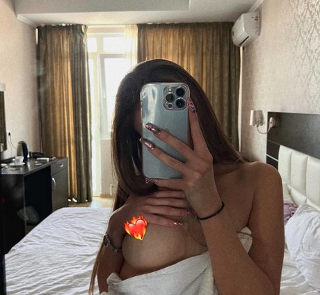 Foto desnuda filtrada de OnlyFans de Ksxaanx