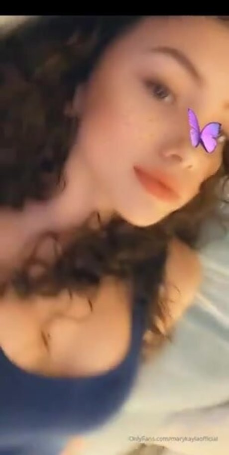 Naakte gelekte OnlyFans-foto van Marykaylaofficial
