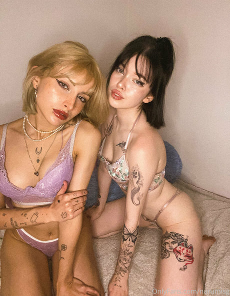 Foto desnuda filtrada de OnlyFans de Narumibunni