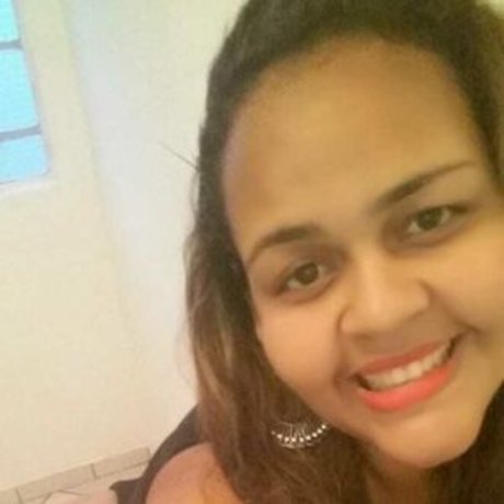 Alasti lekkinud OnlyFans-i pilt Kamilona