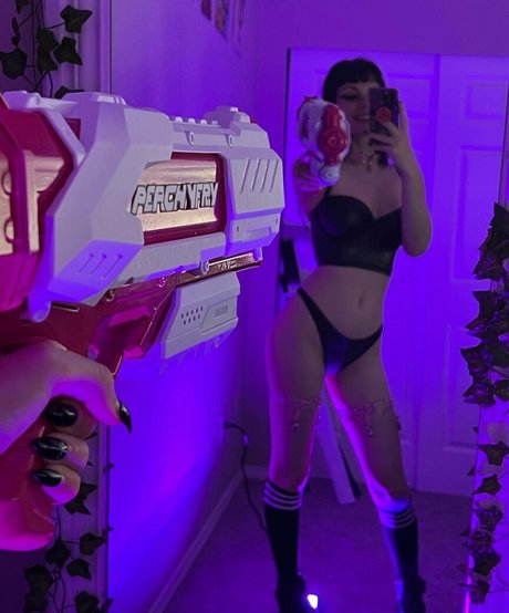 Naken läckt OnlyFans-bild av Peachyfry