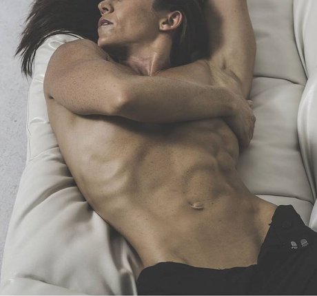 Naken lekkede OnlyFans-bilde av Tana Swink