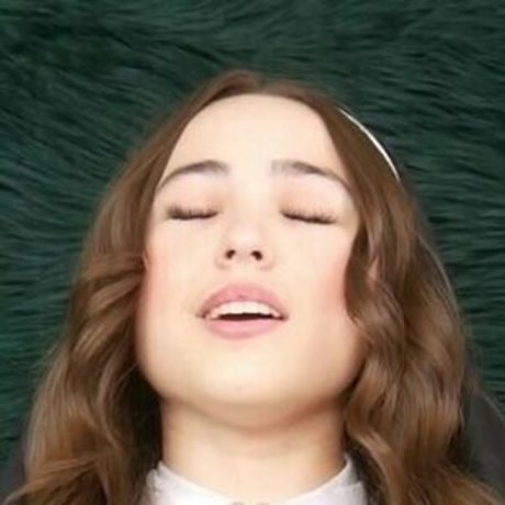 Naken läckt OnlyFans-bild av Beg4itbaby