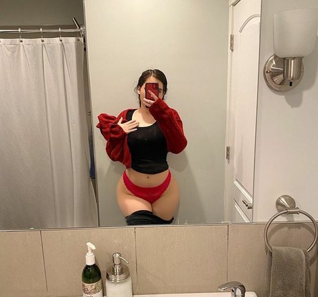 Photo nue de fuite OnlyFans de Spicedupbellaxx