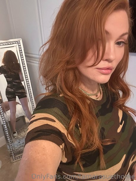 Naken lekkede OnlyFans-bilde av Tamara Thorne