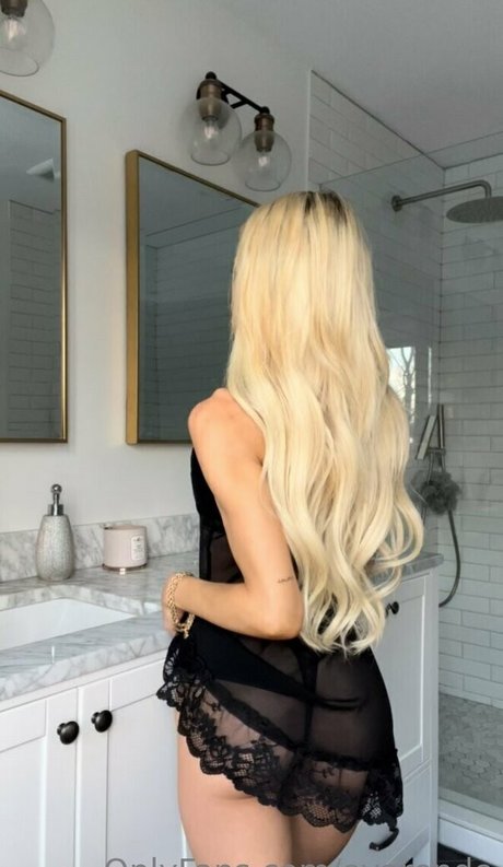 Обнаженная фотография утечки OnlyFans от Eva Rende