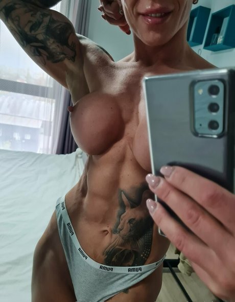 Naken lekkede OnlyFans-bilde av Crazyxbody