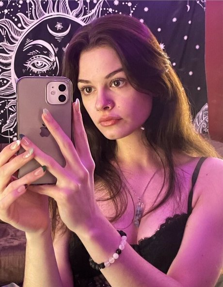 Tayybxbe OnlyFansリークヌード写真