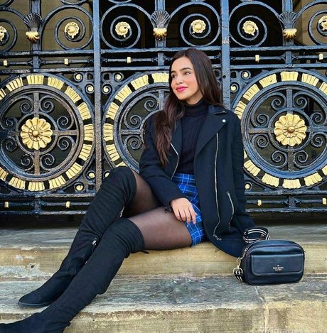 Naken lekkede OnlyFans-bilde av Ankitta Sharma