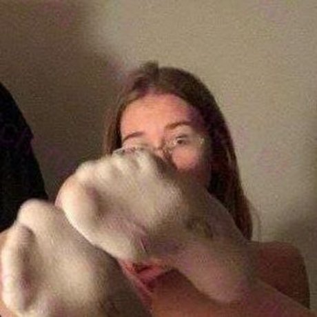 Naakte gelekte OnlyFans-foto van Katya Chapaeva