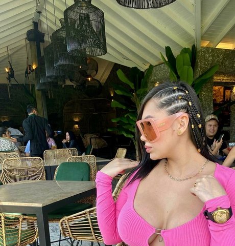 Bombshell Mel naked leaks OnlyFans pic