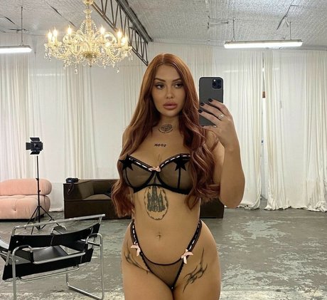 Naken lekkede OnlyFans-bilde av Mummywashere