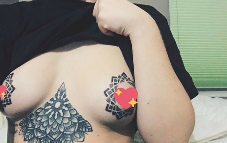 Nacktes geleaktes OnlyFans-Foto von Urberrylove