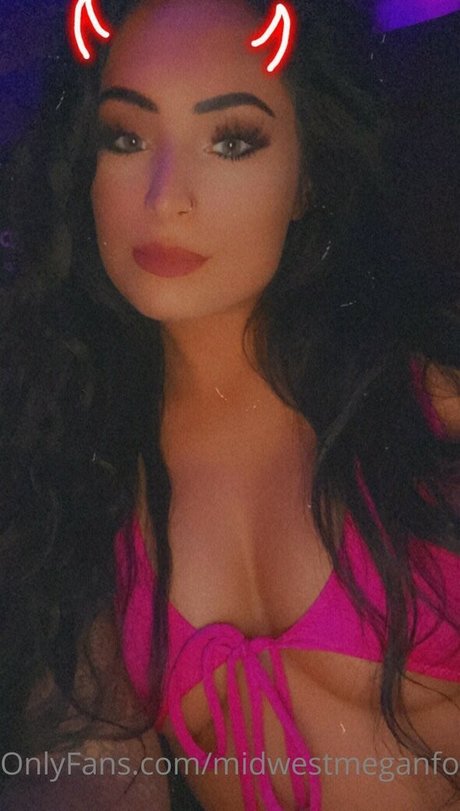 Foto desnuda filtrada de OnlyFans de Midwestmeganfoxx