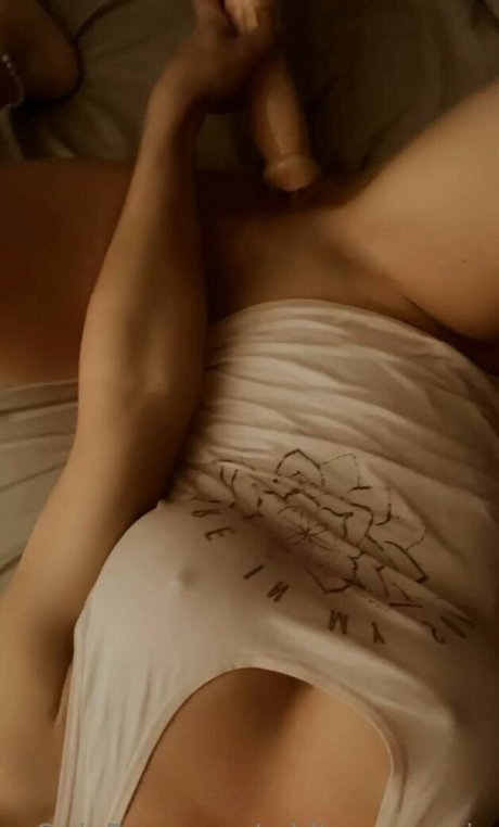 Naken lekkede OnlyFans-bilde av Addisonrosevip