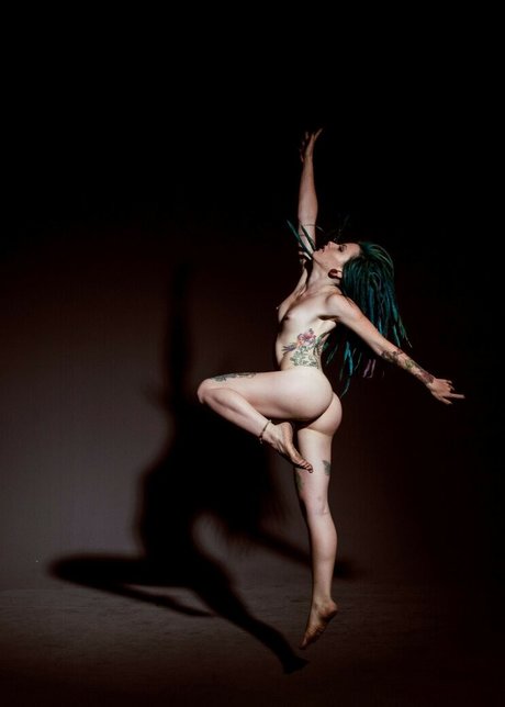 Babyblubunny naked leaks OnlyFans pic