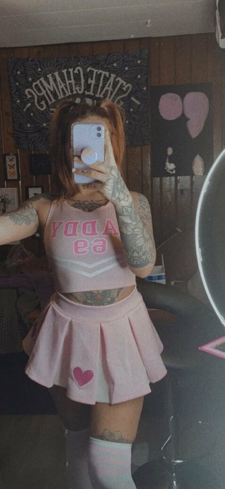 Naken lekkede OnlyFans-bilde av Meowoliviameow