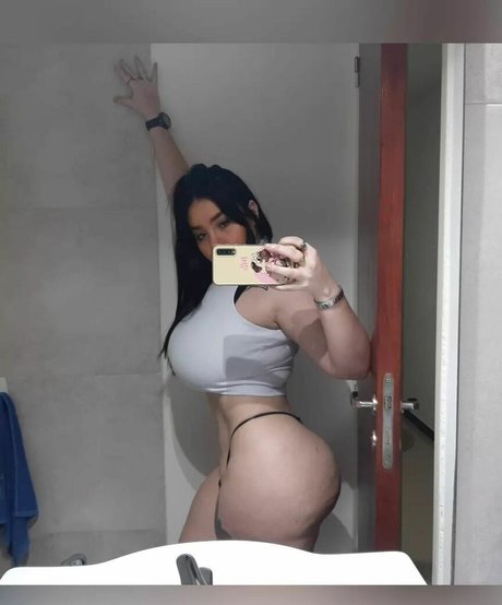 Обнаженная фотография утечки OnlyFans от Ruthiwo1