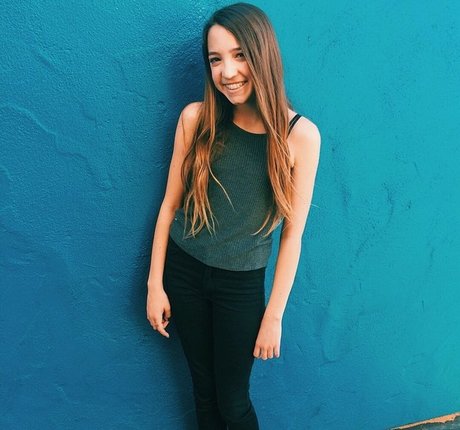 Foto di nudo di fuga di OnlyFans di Bailey Silva