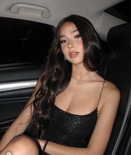 Обнаженная фотография утечки OnlyFans от Leighanngrande