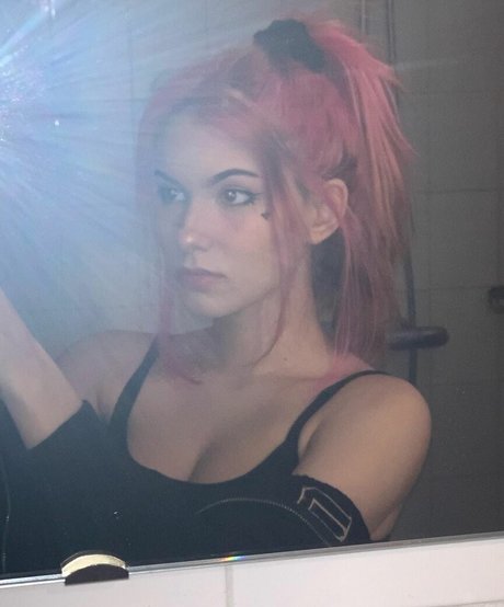 Naken lekkede OnlyFans-bilde av Sidneydk