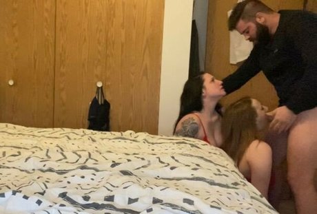 Foto di nudo di fuga di OnlyFans di Beemariee