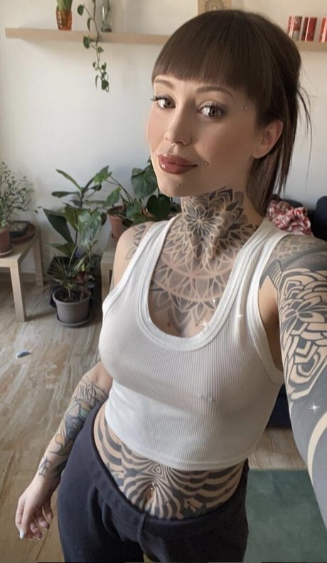 Nacktes geleaktes OnlyFans-Foto von Eleperuffo