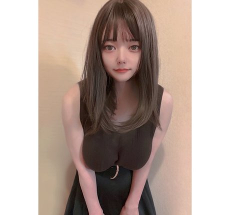 Alasti lekkinud OnlyFans-i pilt Maya Takamiya