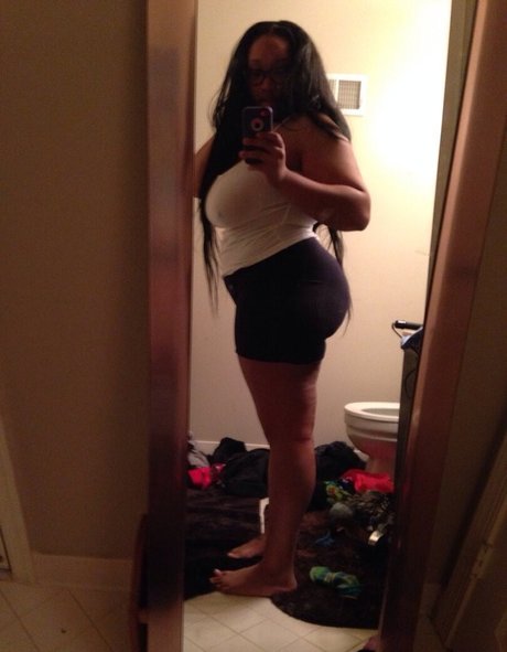 Foto desnuda filtrada de OnlyFans de Beautifulflowerchild