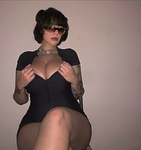 Amymaveriick OnlyFans泄露裸照